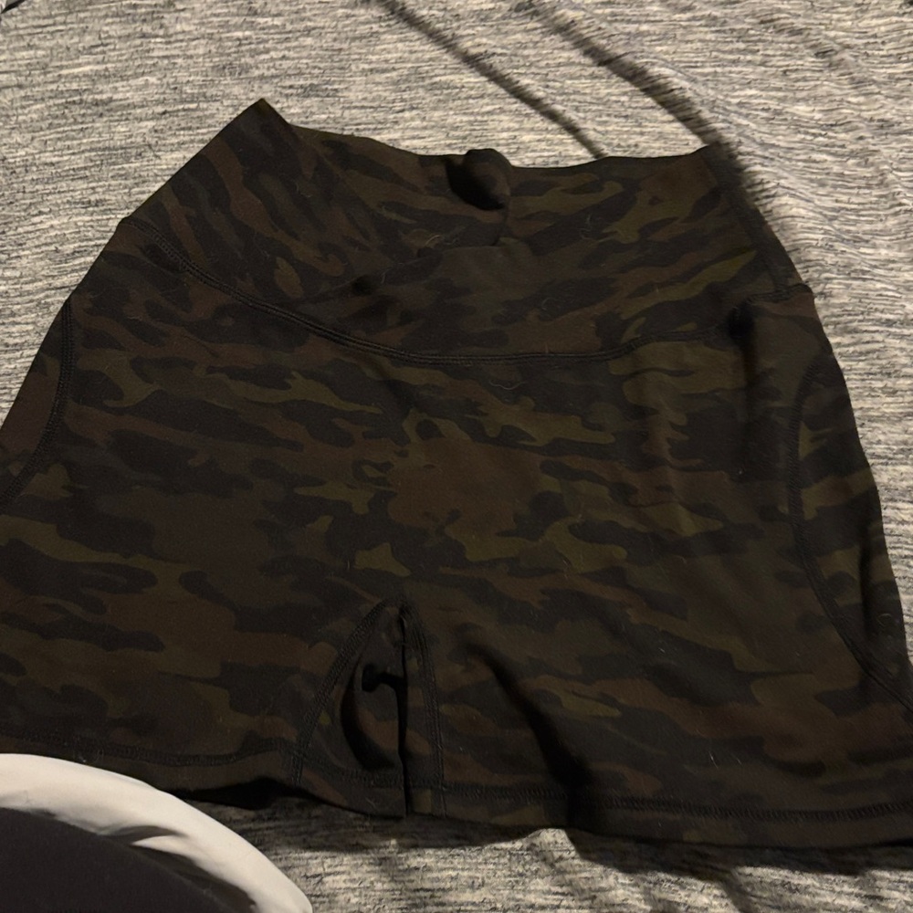 Alphalete cross shorts